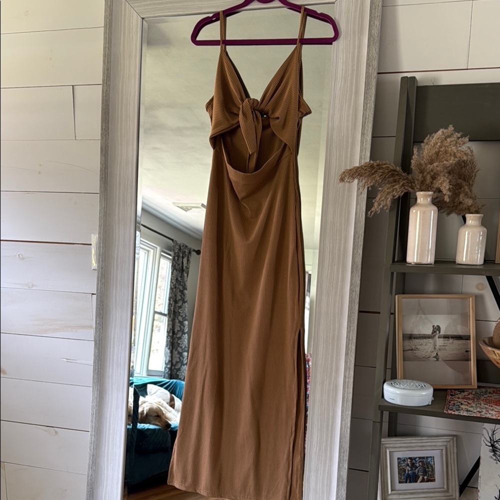Elegant Tan Maxi Dress